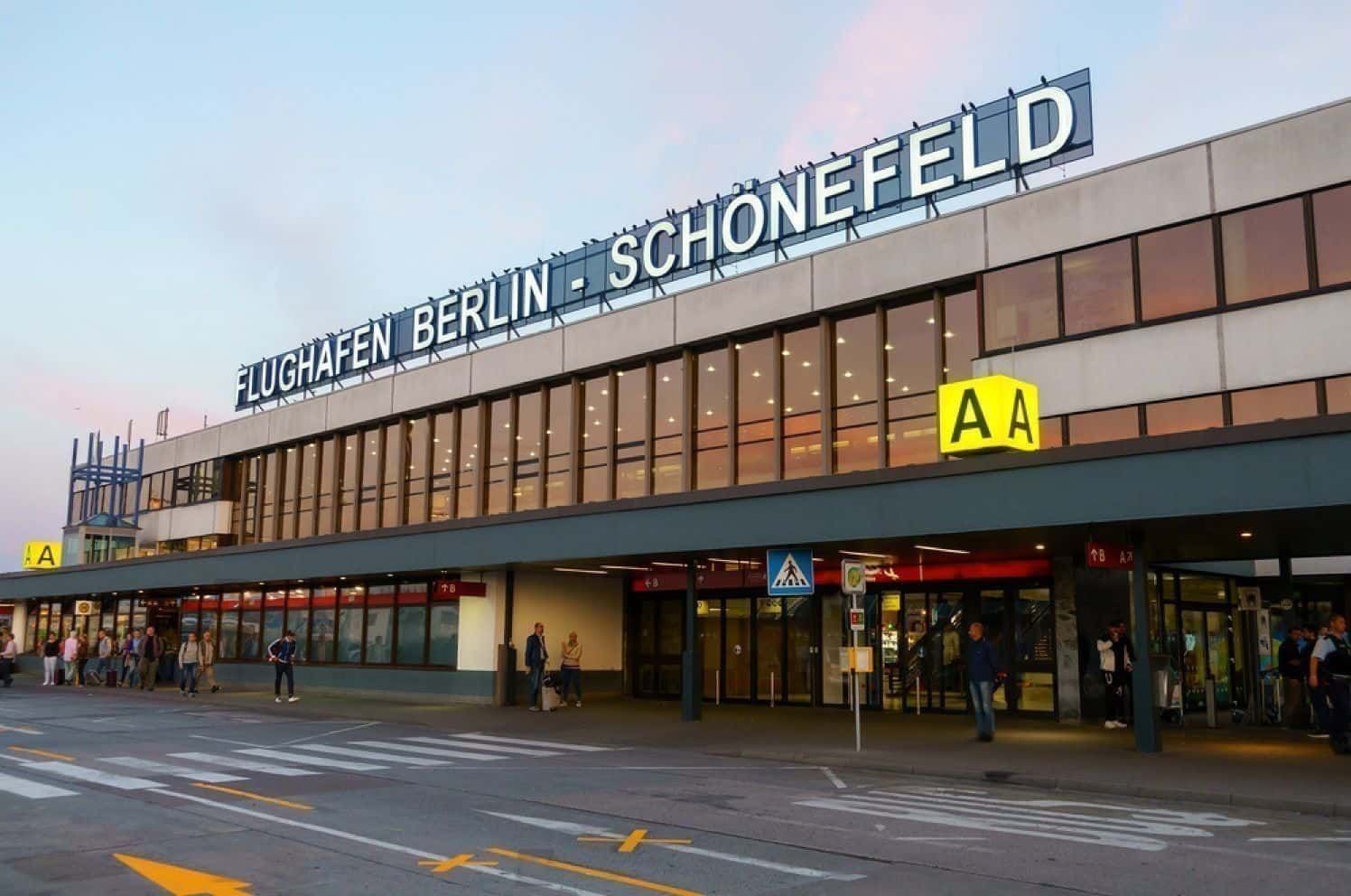 /berlin-schoenefeld-airport/