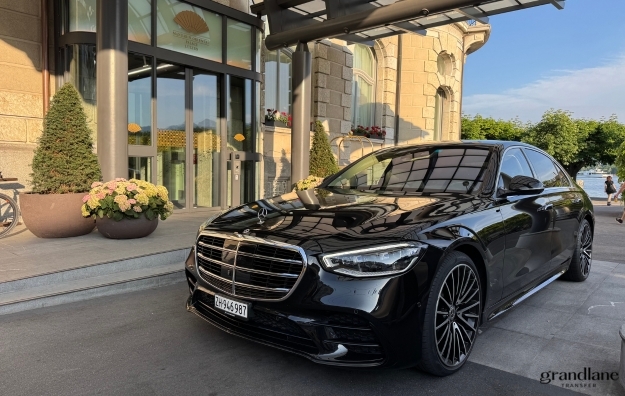 Hire Zurich Limo Transfer