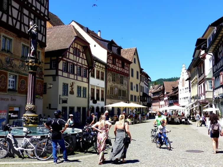  7 Of The Best Small Towns For Day Trips From Zurich